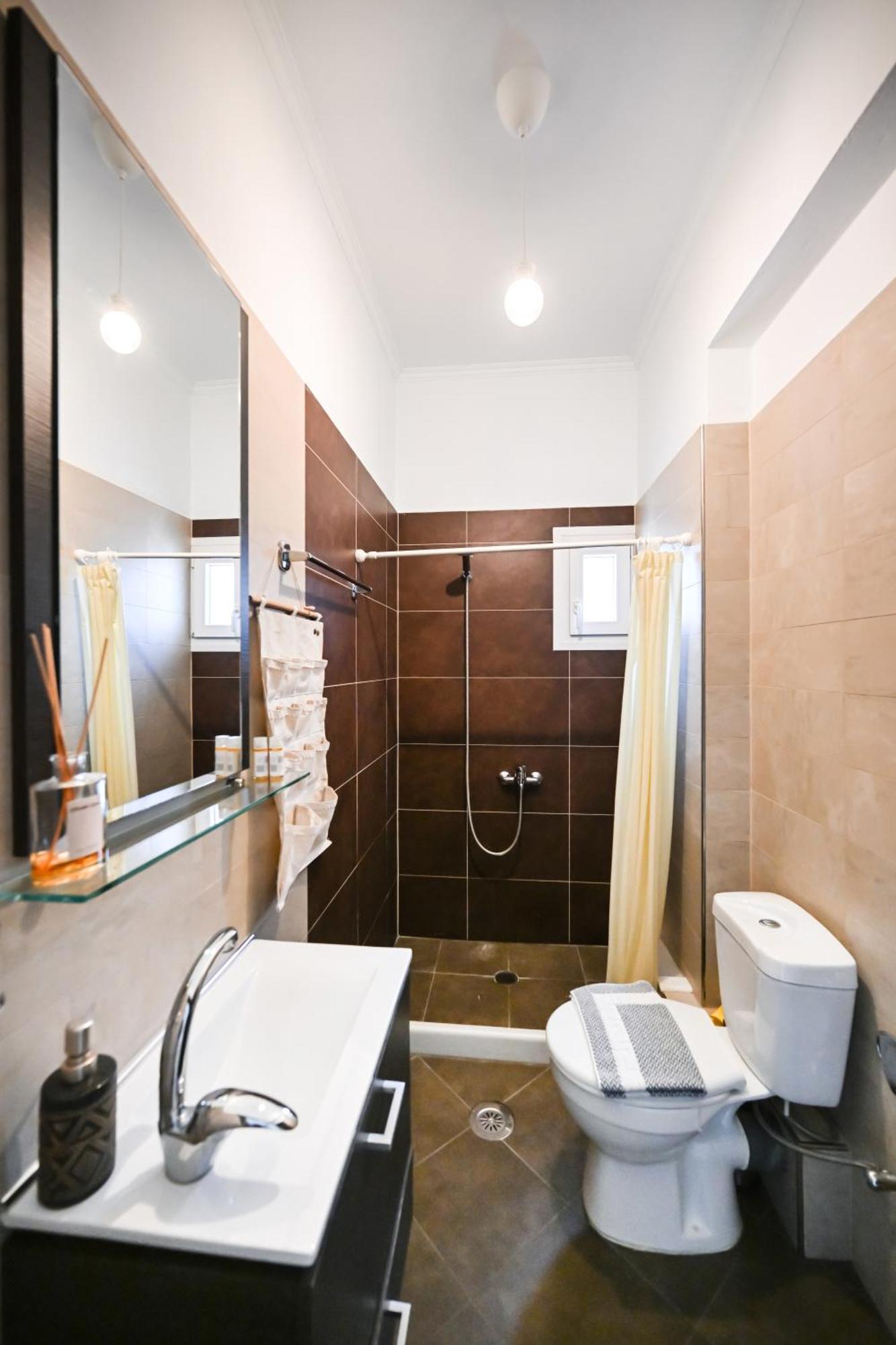 Apricus Apartments Apolpaina Екстериор снимка